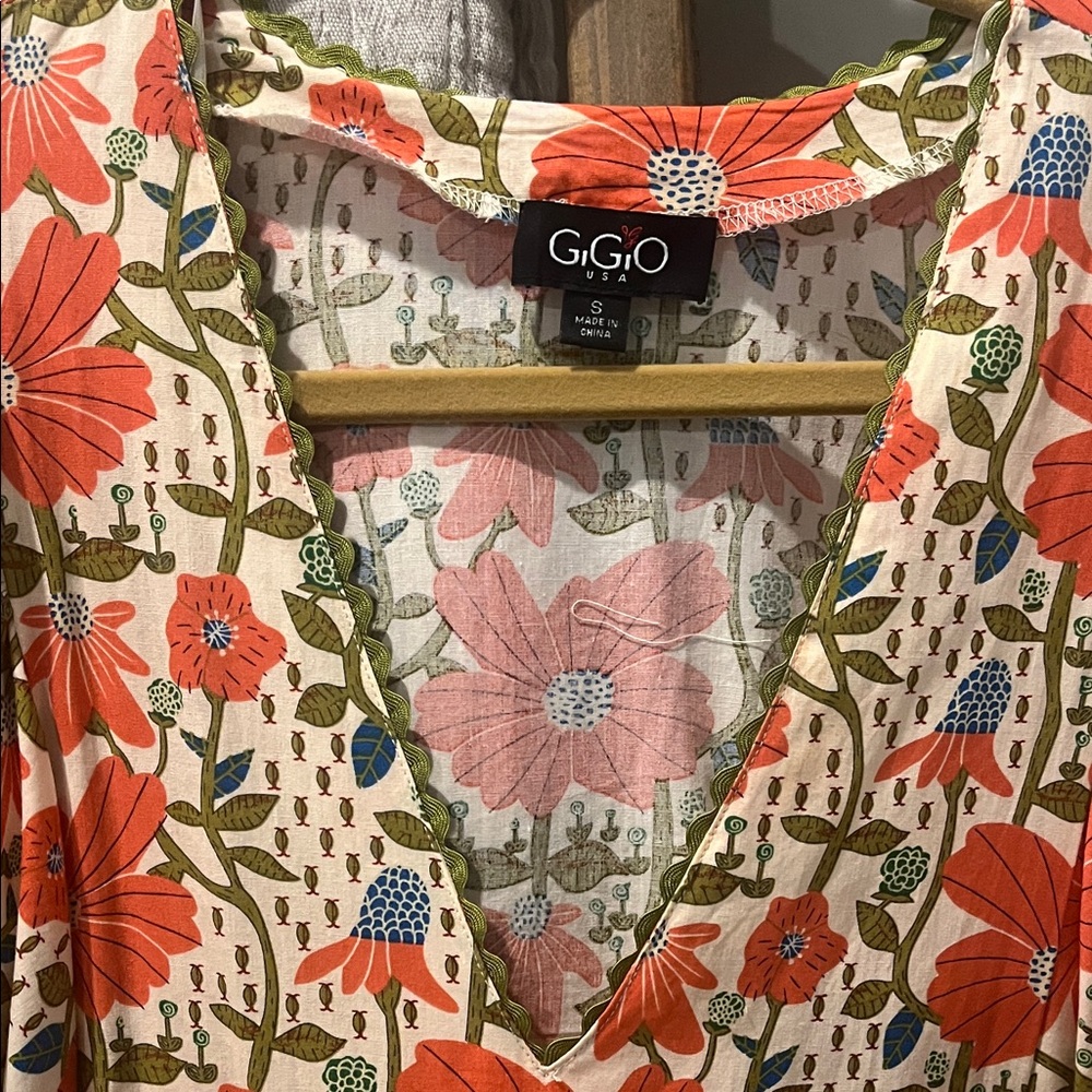 Chic Floral Puff Sleeve Mini Dress - Picture 4 of 7